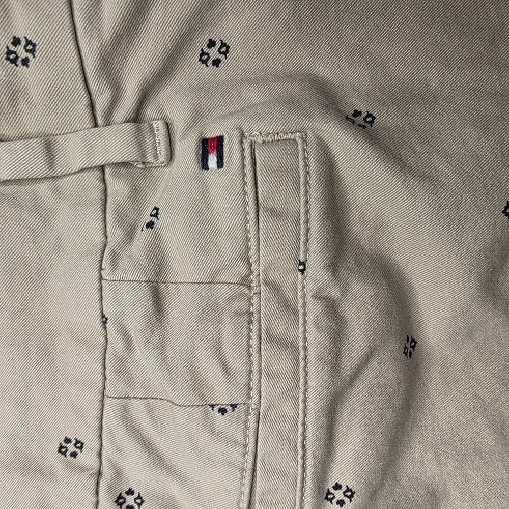 Tommy Hilfiger Chino Khaki Pants with Navy Design Women's Size 6 - Picture 4 of 13